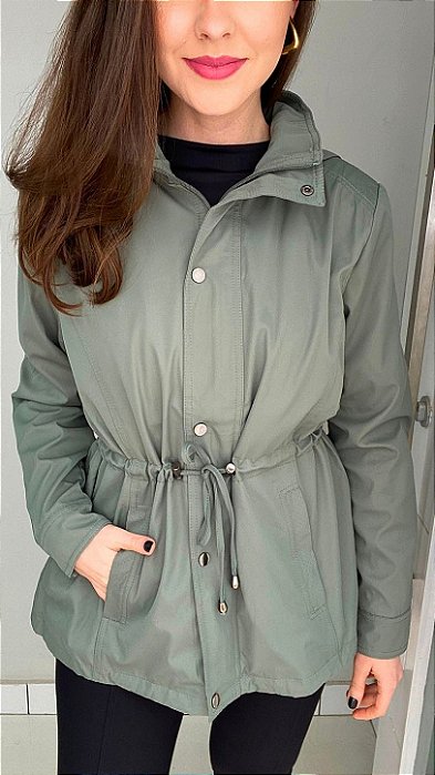 Parka com capuz removível verde