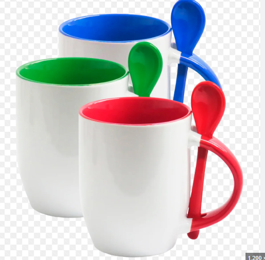 Caneca com colher e interior colorido