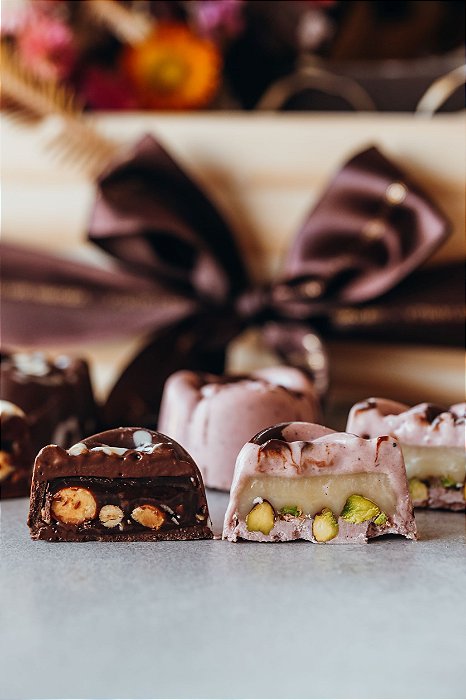 Caixa Rosas de Chocolate (Dia das Mães) - vegano, zero açúcar, sem glúten, sem lácteos