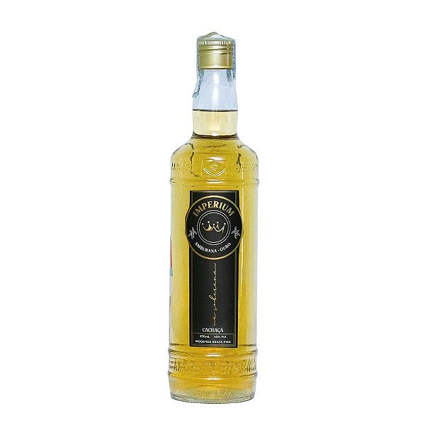Cachaça mineira envelhecida Ouro Amburana