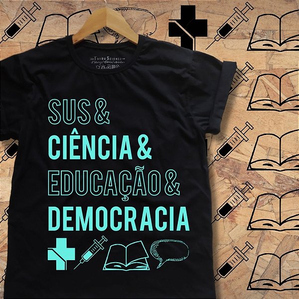 Camisa Democracia