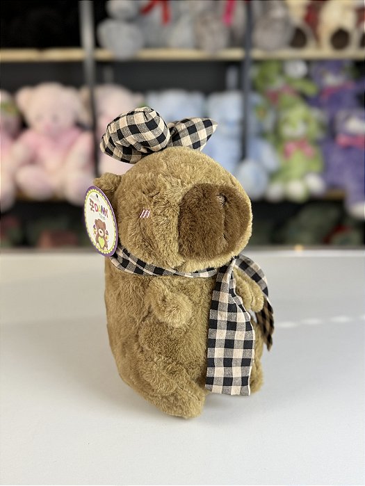Capivara com cachecol 22cm