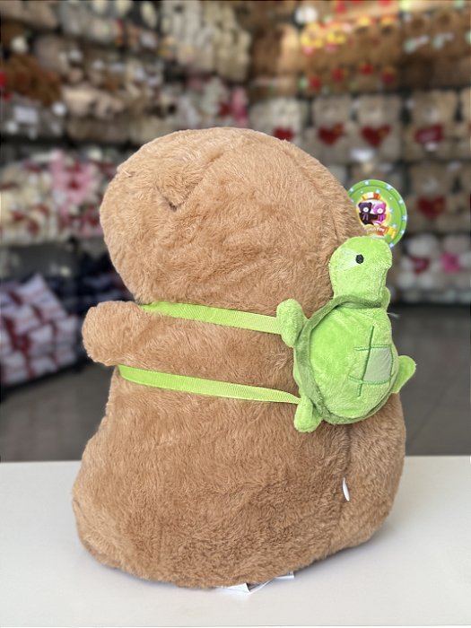 Capivara mochila tartaruga -30cm