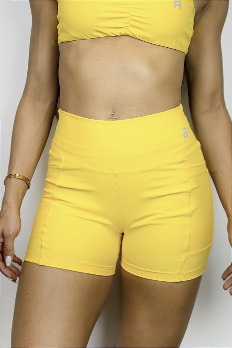 Shorts Curto Roma - Amarelo