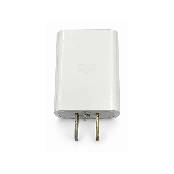 Carregador Tomada Usb 18W - DJI - FD1027CS