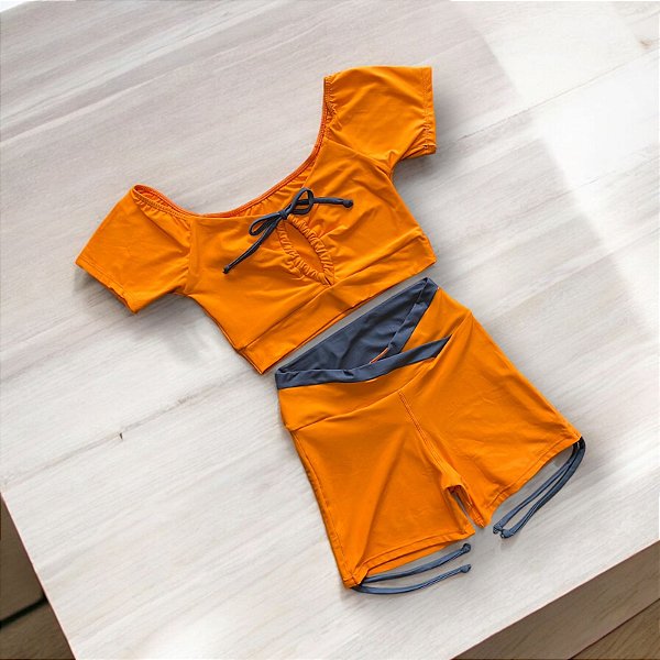 Conjunto Shorts Cross Bicolor Coral