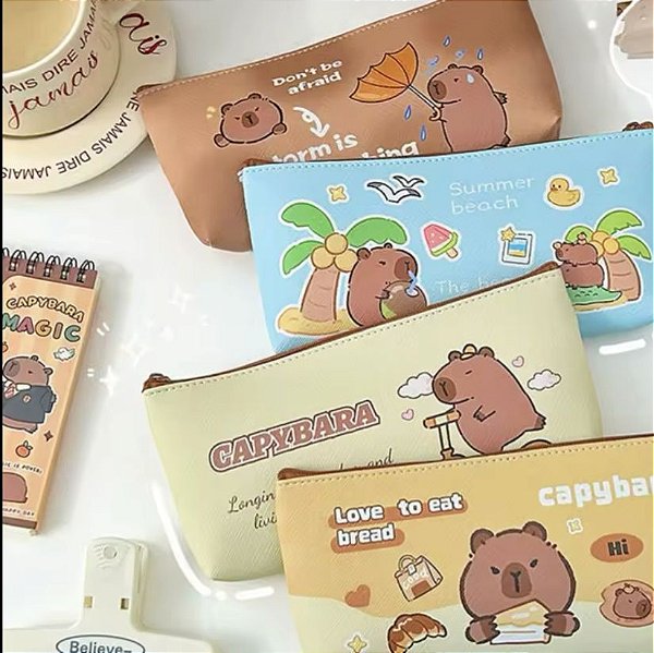 Estojo Case Fofo Capivara