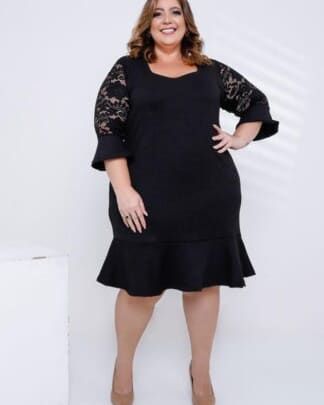 VESTIDO COM MANGA NA RENDA