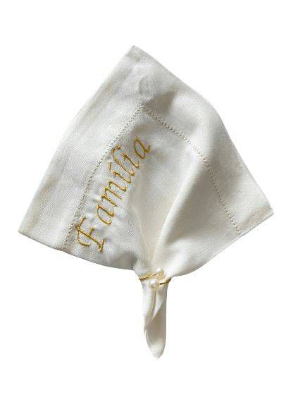 Guardanapo off-white de linho com bordado "Família" - 1 pç