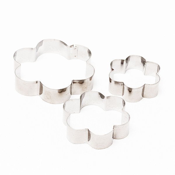 JOGO 3 MODELADORES DE BISCOITOS FORMATO FLOR DE INOX