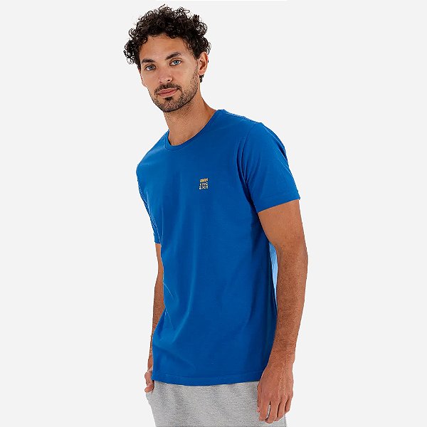 Camiseta King & Joe Basica Logo Bandeira