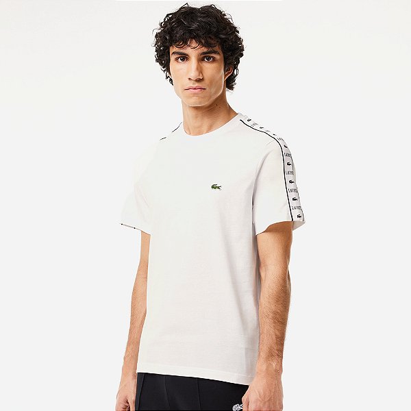 Camiseta Lacoste Logo Ombro em Jersey de Algodao TH740423