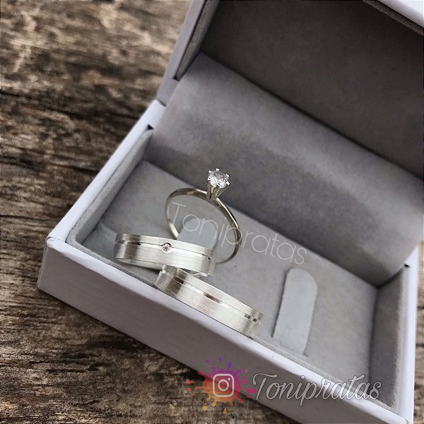 aliança 4mm com  anel solitário  cristal