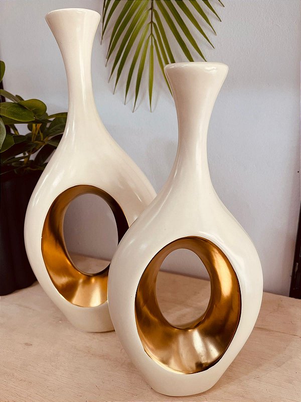Vaso Decorativo em Cerâmica - Branco com Dourado