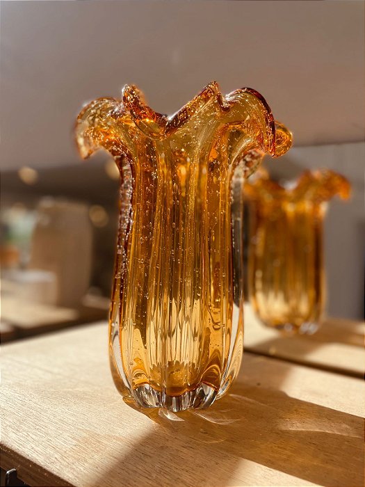Vaso de vidro murano âmbar