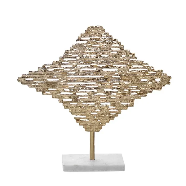 Escultura Riscos de Ouro
