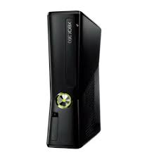 Xbox 360 Slim + Jogos na memória + 2 Controles com fio