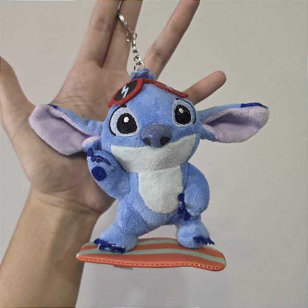 Chaveiro Pelúcia Stitch Surfista