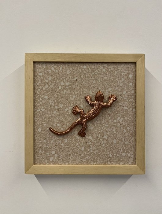 Quadro Calango 3D em Pedra 22x22 - A Artista (Apartamento Decorado)