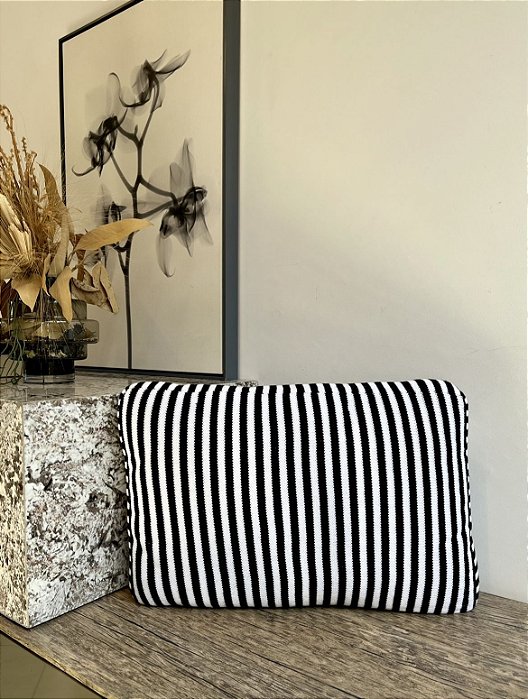 Almofada Tempos em Tempos SP Listrada 55x35 - Codex Home (Apartamento Decorado)