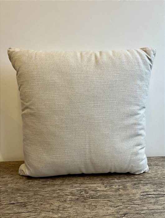 Almofada Lisa em Linho 55x55 - Breton (Apartamento Decorado)
