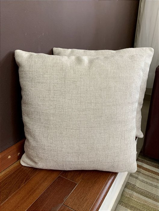 Almofada em Linho Areia 50x50 - Artesanal (Apartamento Decorado)