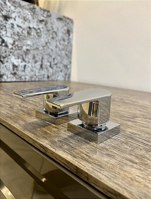 Acabamento de Registro Cromado Level Inox 4916.C26.PQ - Deca (Apartamento Decorado com Detalhe)