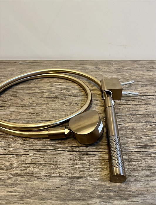Ducha Manual Axor Starck com Suporte - Hansgrohe (Apartamento Decorado com Detalhe)