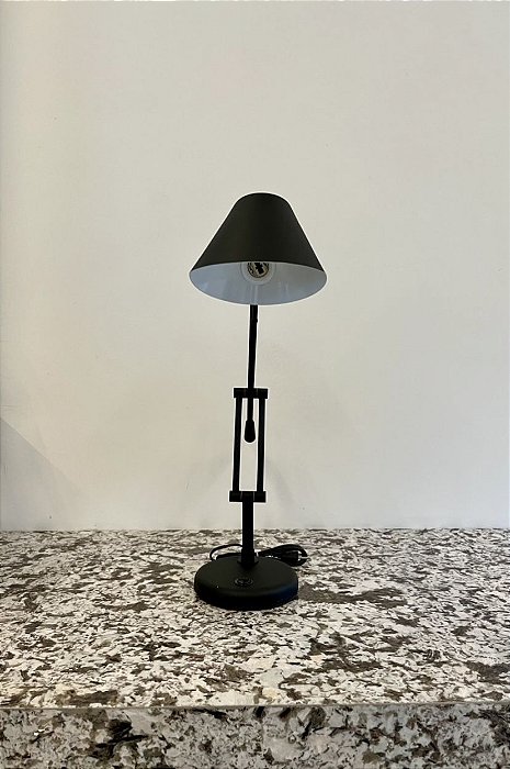 Luminária de Mesa Tamy Articulada (M785) - Golden Art (Apartamento Decorado)
