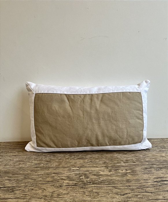 Almofada Geométrica Moldura Bege 60x35  - Breton (Apartamento Decorado)