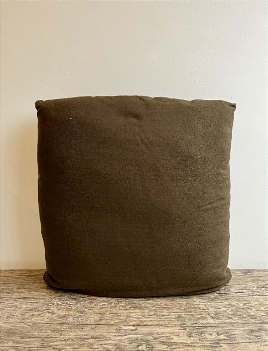 Almofada Artesanal em Linho 45x45 - Breton (Apartamento Decorado)