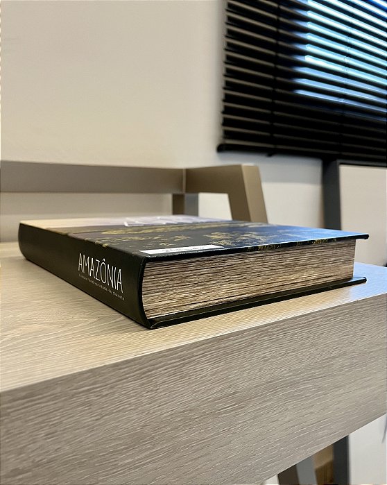 Caixa Livro Amazônia em Madeira - LS Selection (Apartamento Decorado)