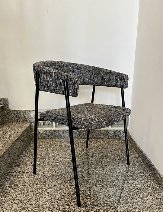 Cadeira Lina com Braço em Linho - Artesanal (Apartamento Decorado)