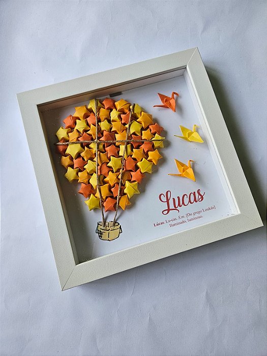 A Quadro Balão com Estrelas