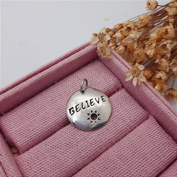 Pingente Medalha Believe (Acredite) | Prata 925