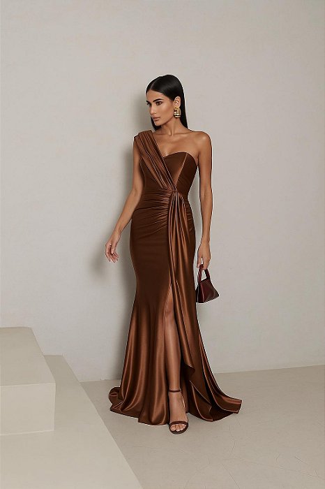 VESTIDO DE FESTA GLAM CREPE ACETINADO - MARROM