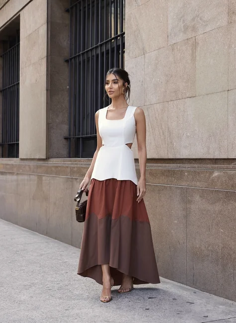 VESTIDO TRICOLOR EMILY MIDI MULET - MARROM COM BEGE