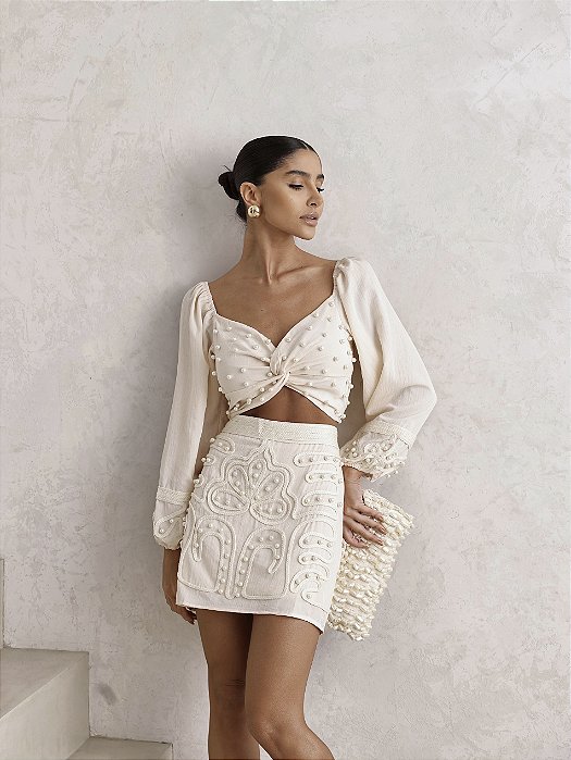 CONJUNTO CROPPED E SAIA BORDADO PÉROLAS - AREIA