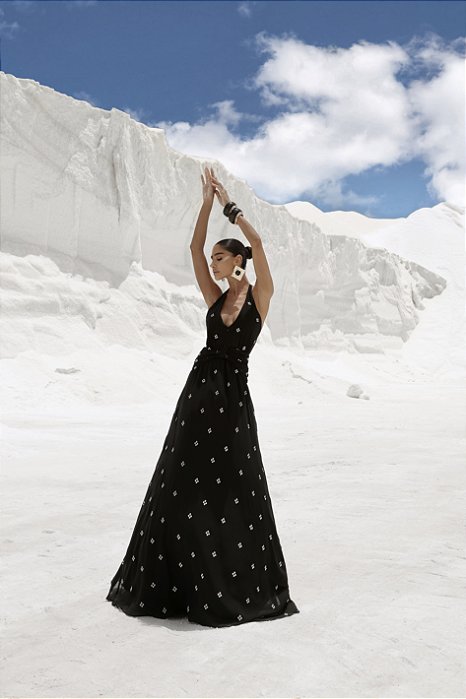 VESTIDO LONGO BORDADO MILÃO - PRETO