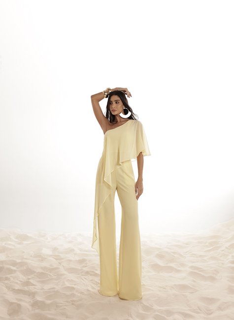 MACACÃO ANDRESSA SCUBA CREPE COM BLUSA FLUIDA - MANTEIGA