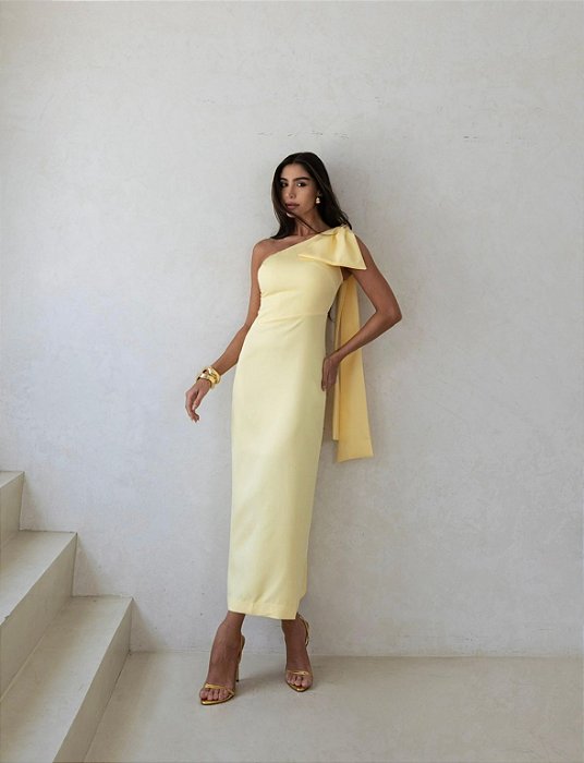 VESTIDO FLÁVIA LONGUETE TUBINHO LAÇO - AMARELO MANTEIGA