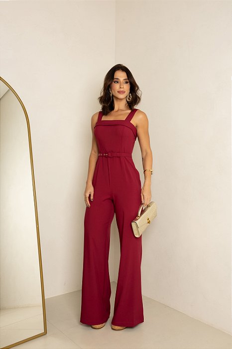 MACACÃO KÉSIA LONGO DETALHE CINTO - VINHO