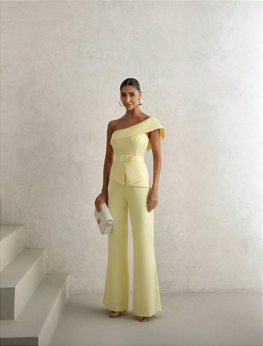 MACACÃO ALFAIATARIA PANTALONA CINTO - AMARELO