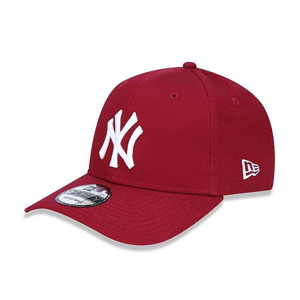 Boné New Era 940 New York Yankees Aba curva - Vermelho