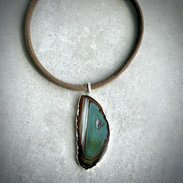 Colar Boho Sussuros da Terra