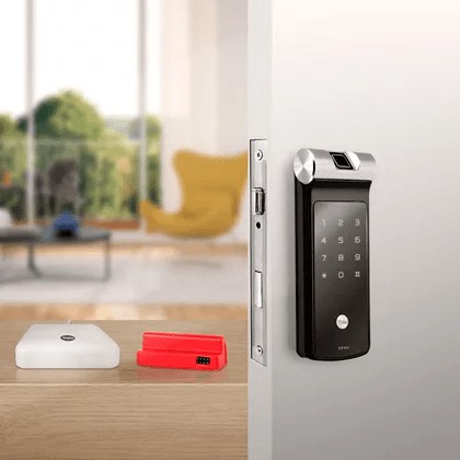 Fechadura Digital Ydf 40A Com Biometria/senha - Trinco Rl