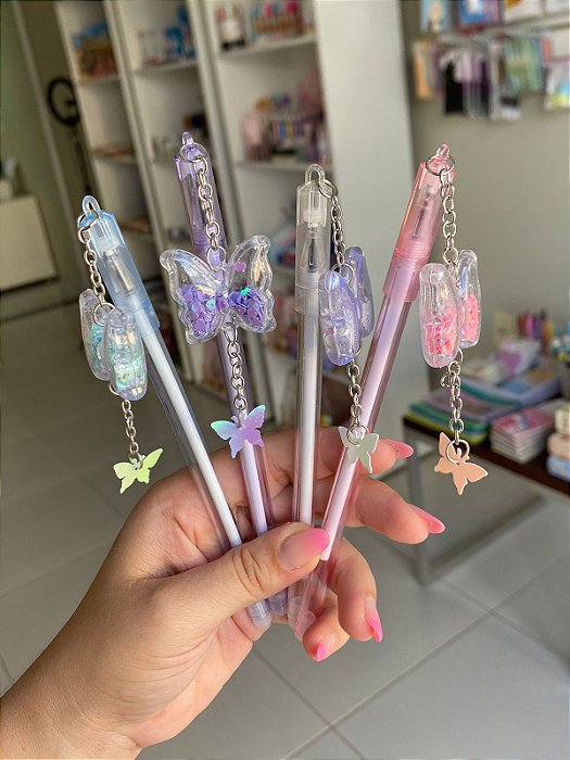 Caneta fofa com pingente Borboleta