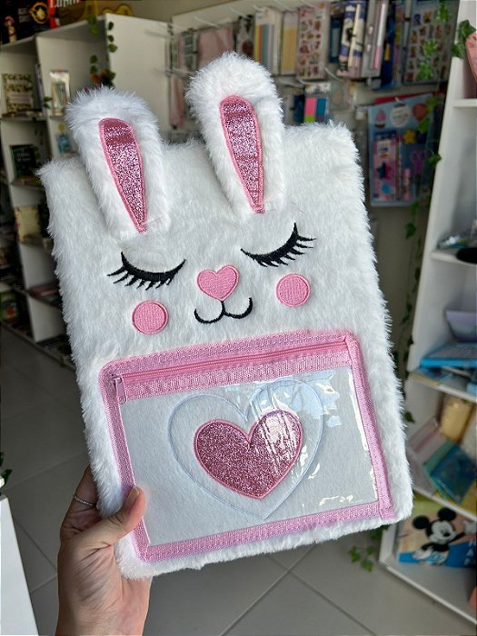 Caderno Fofo Pelúcia Com Bolso Branco