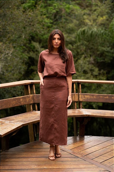BLUSA BÁSICA LINHO PURO MARROM