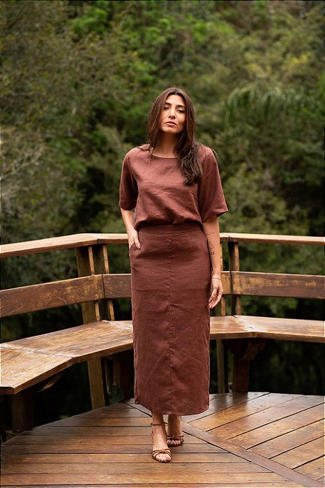 BLUSA BÁSICA LINHO PURO MARROM